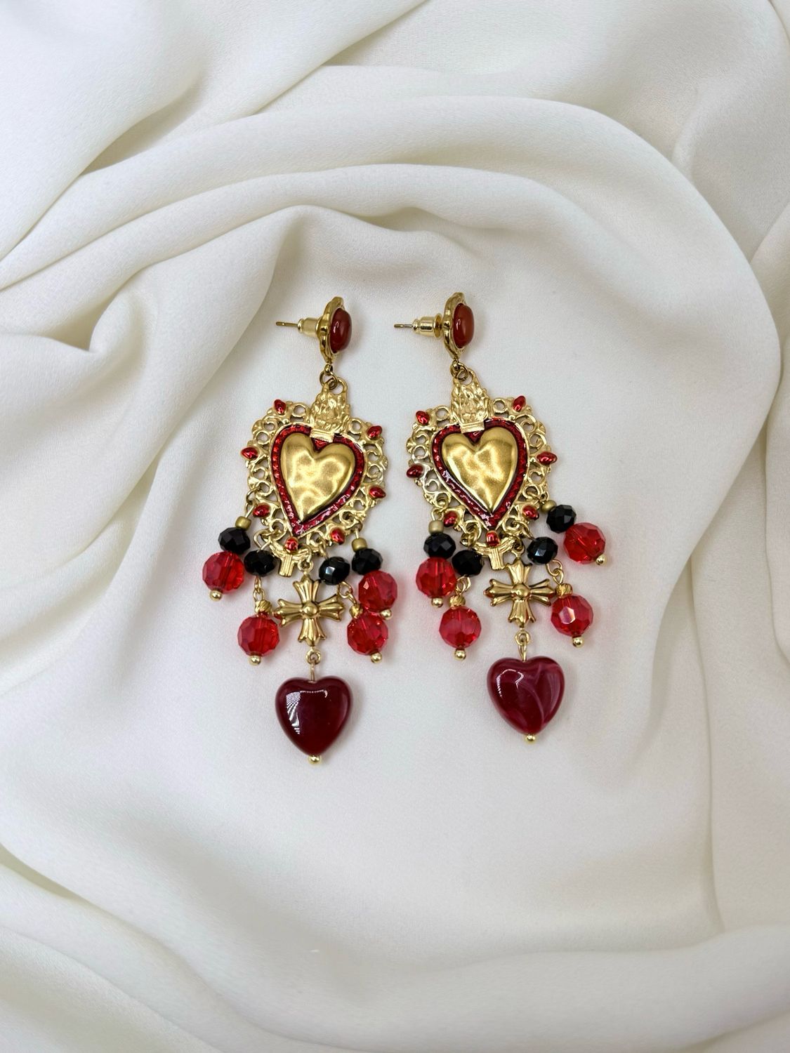 Orecchini love gotic