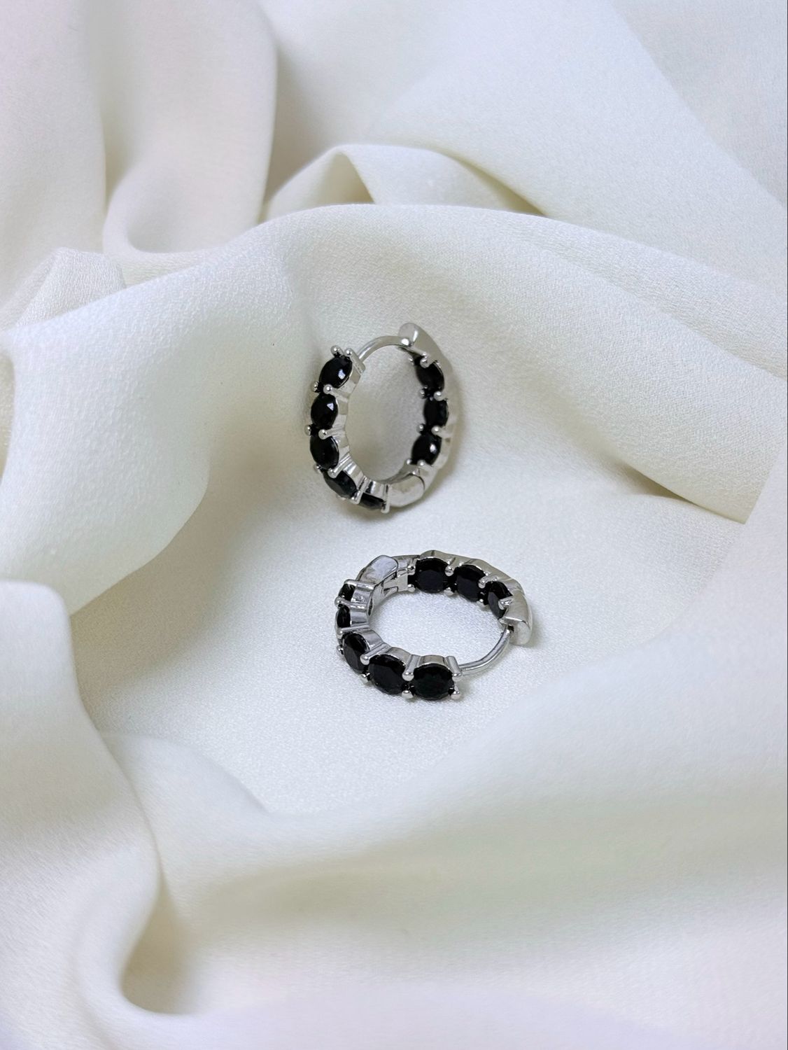 Hoop bubble nero silver