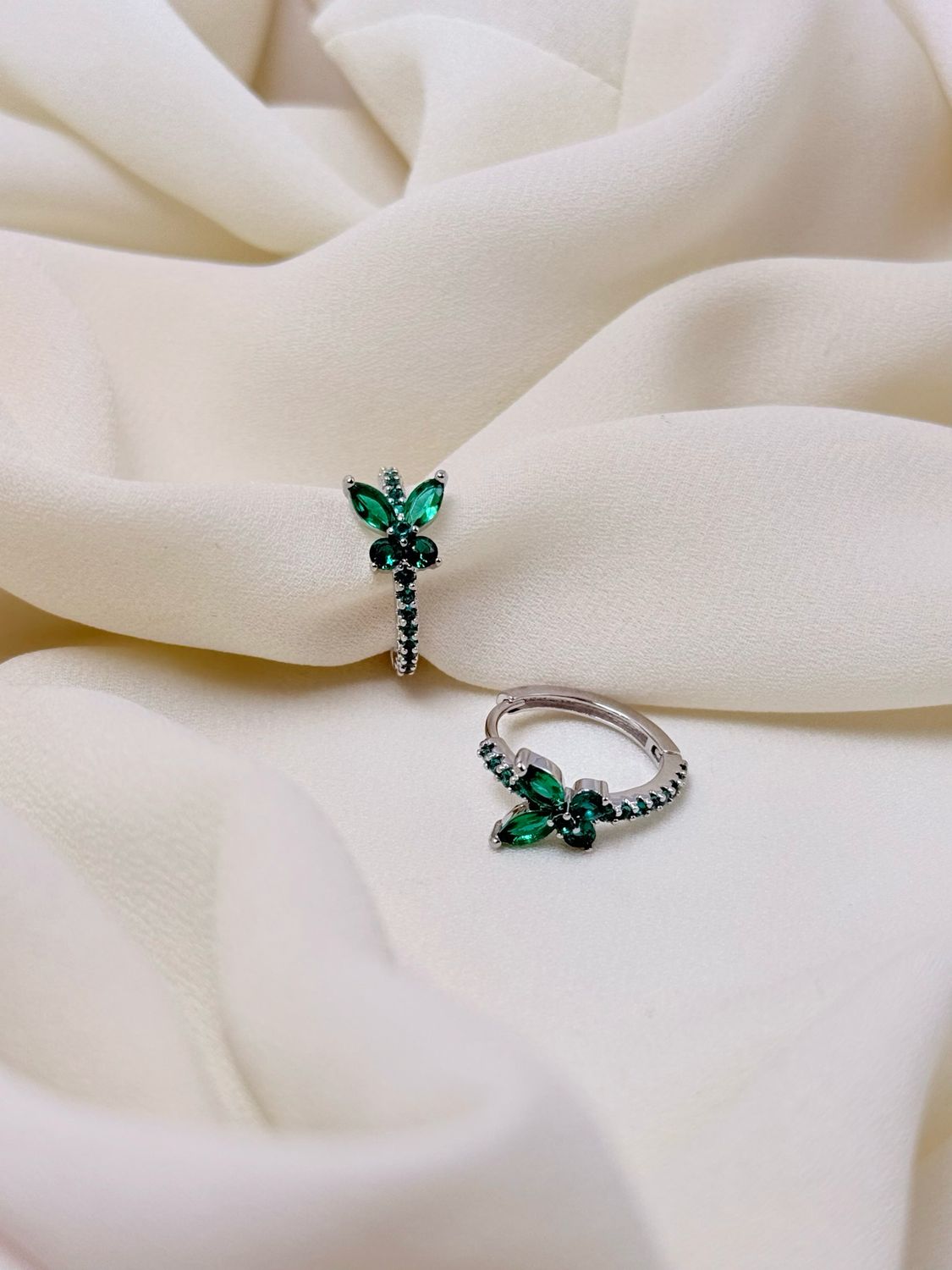 Hoop farfalle verdi silver