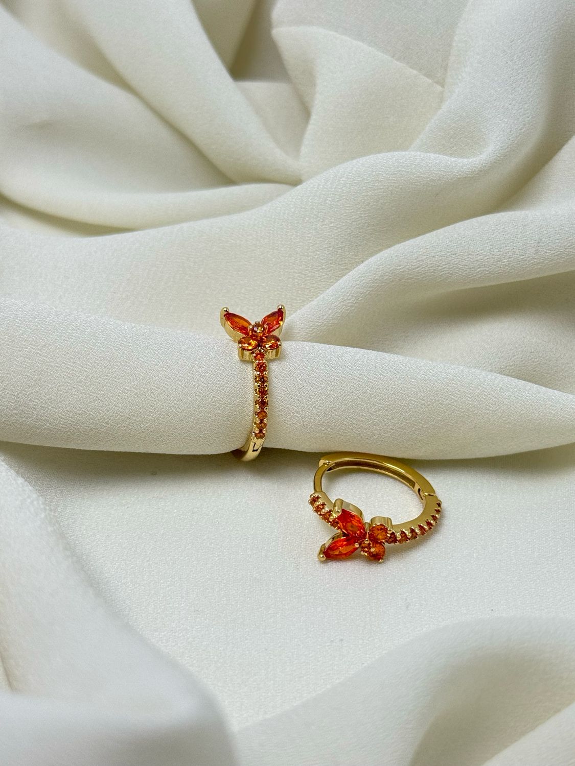 Hoop farfalle arancio gold