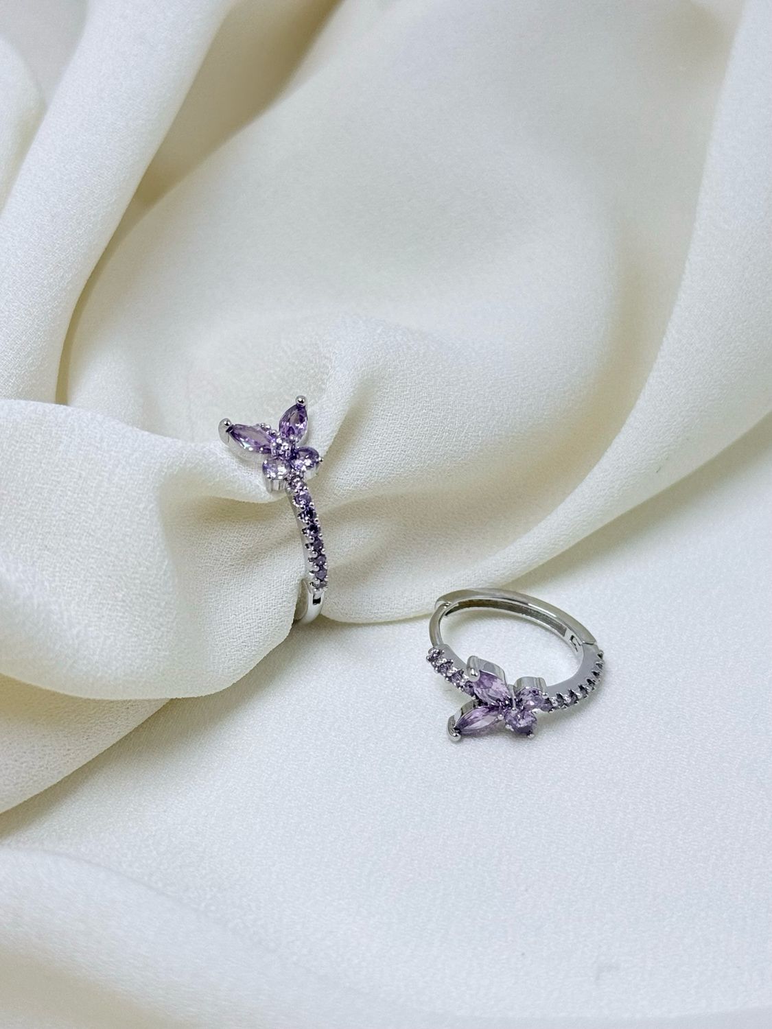 Hoop farfalle lilla silver