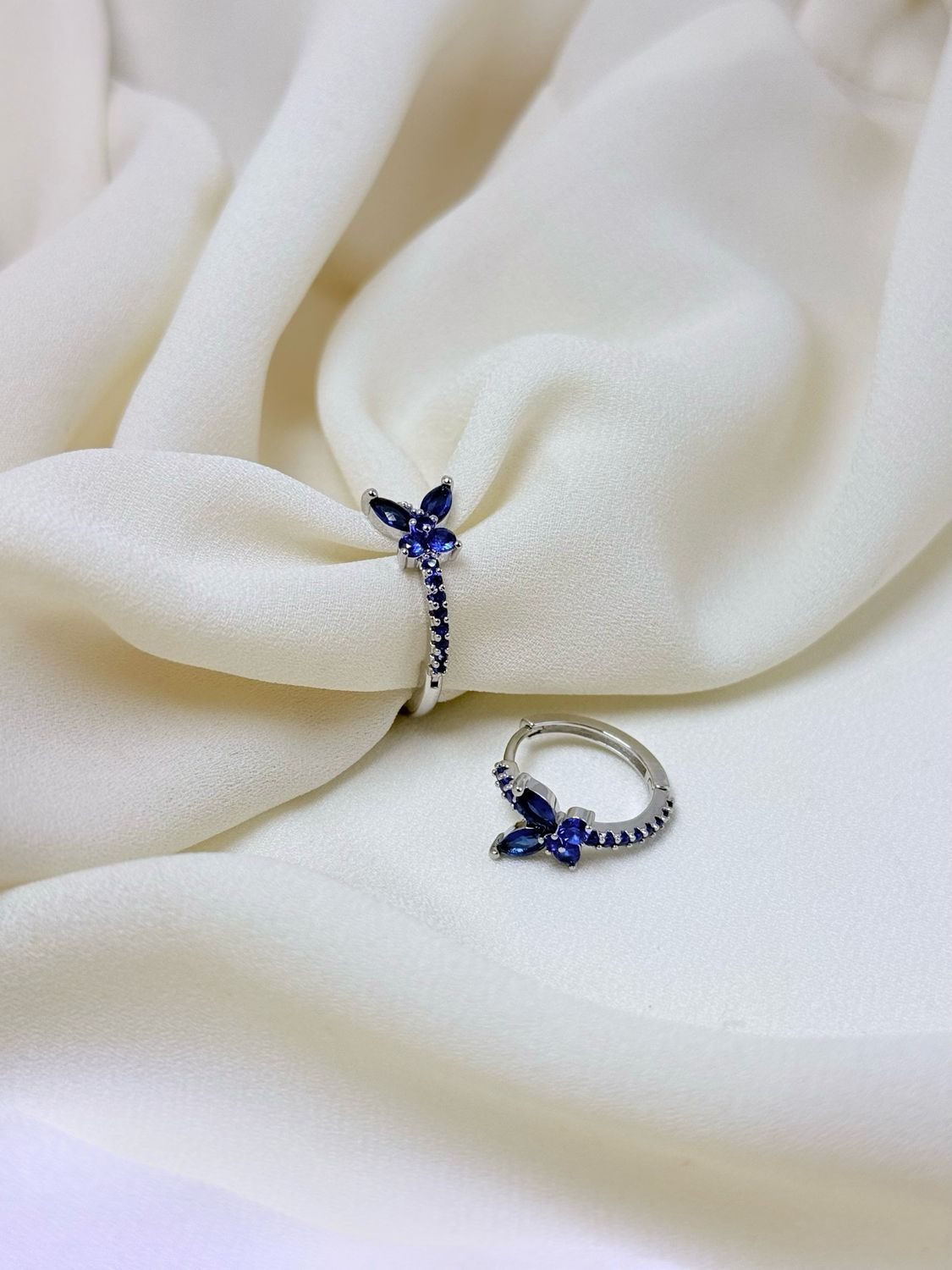 Hoop farfalle blu silver