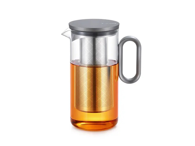 Teekanne mit magnetischem Teesieb