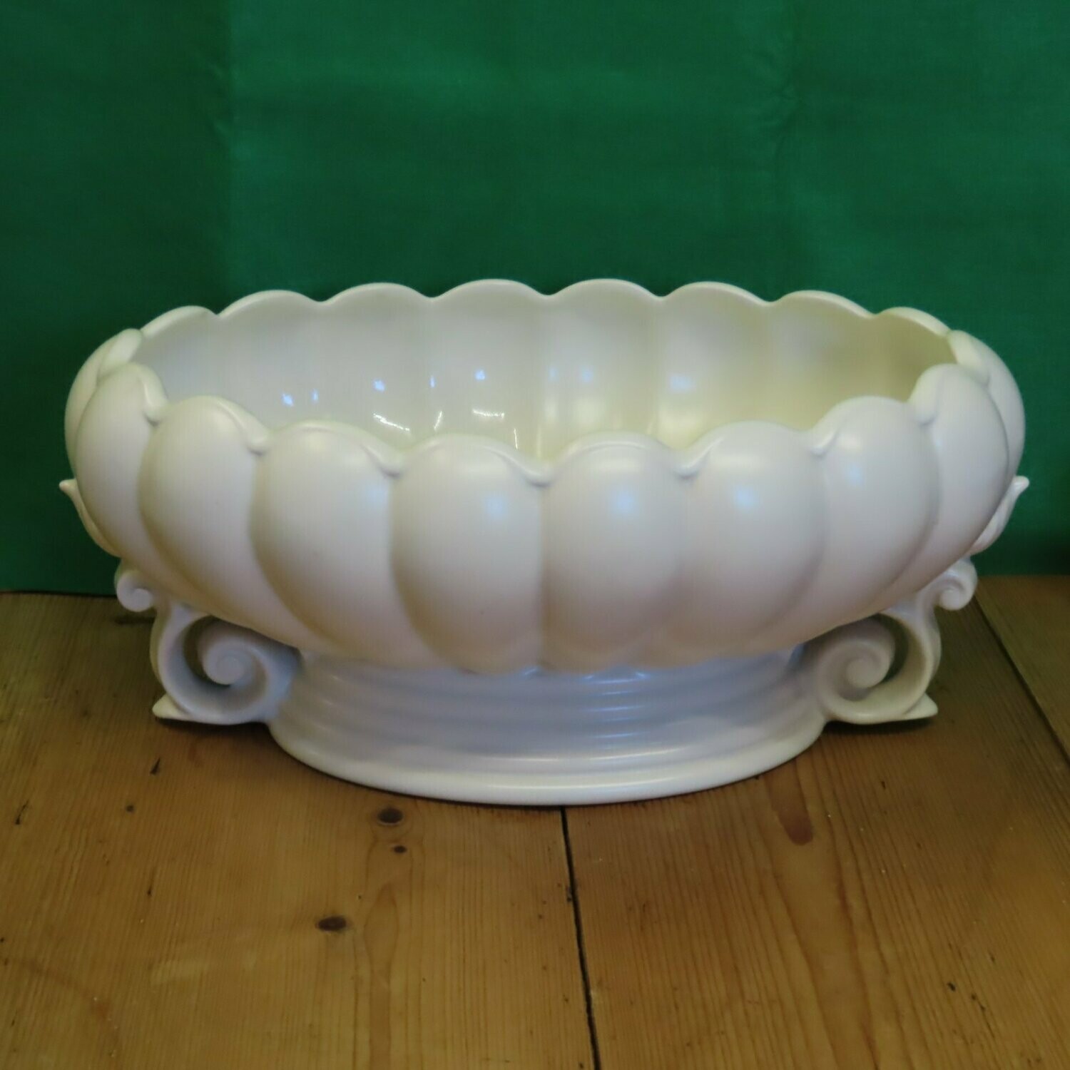 WADE  Bowl. Beautiful  SOLD