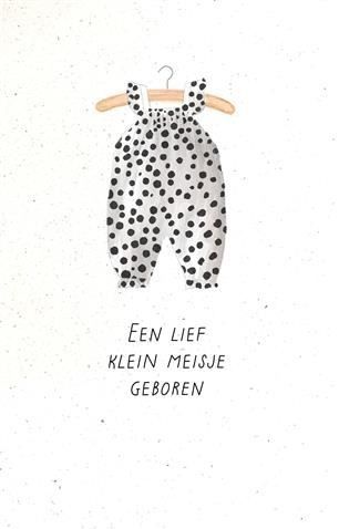 Een klein lief meisje geboren