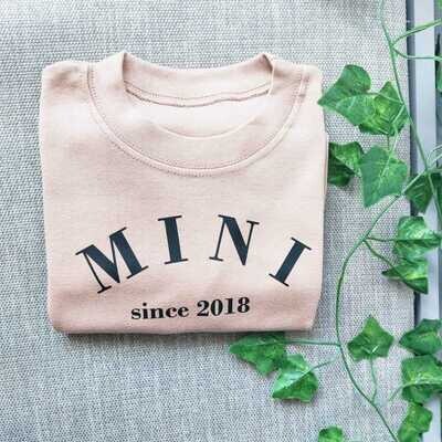 MINI SINCE t shirt in biscuit