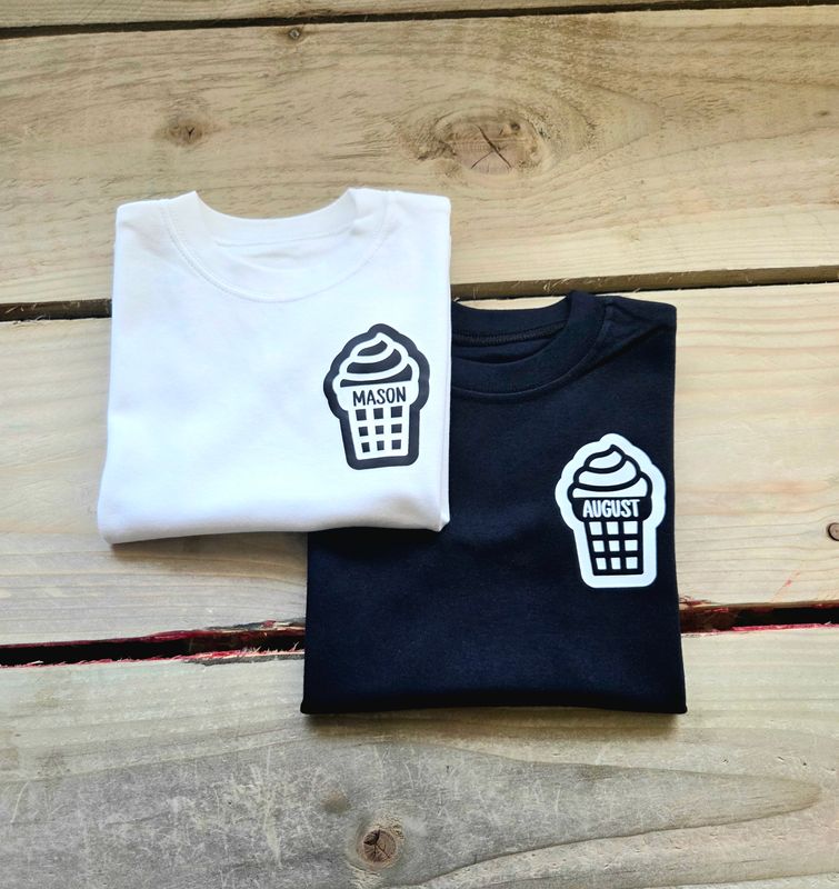 Bold ice-cream top