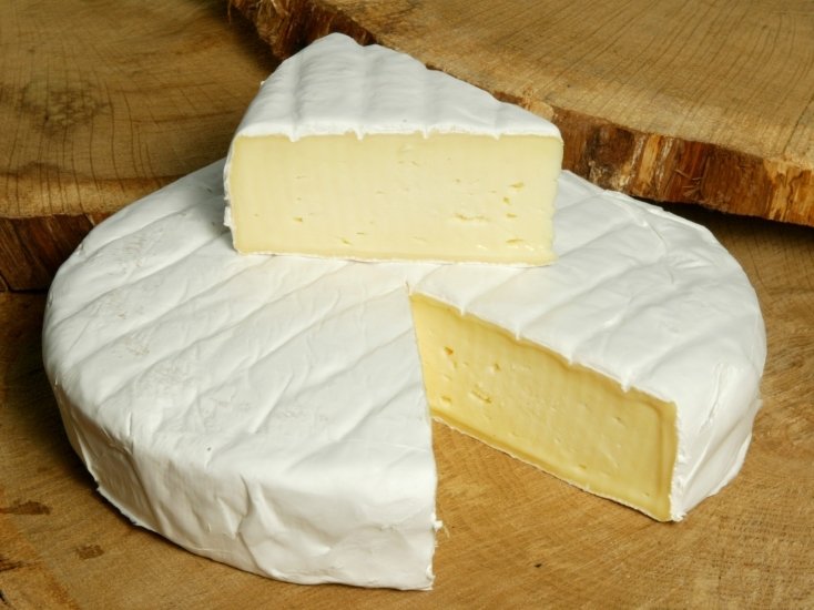 Brie klein wiel +- 1 kg