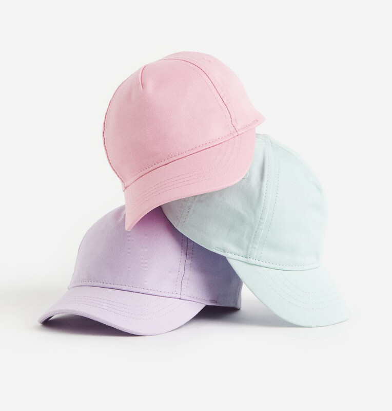 Yuna Cap Girls