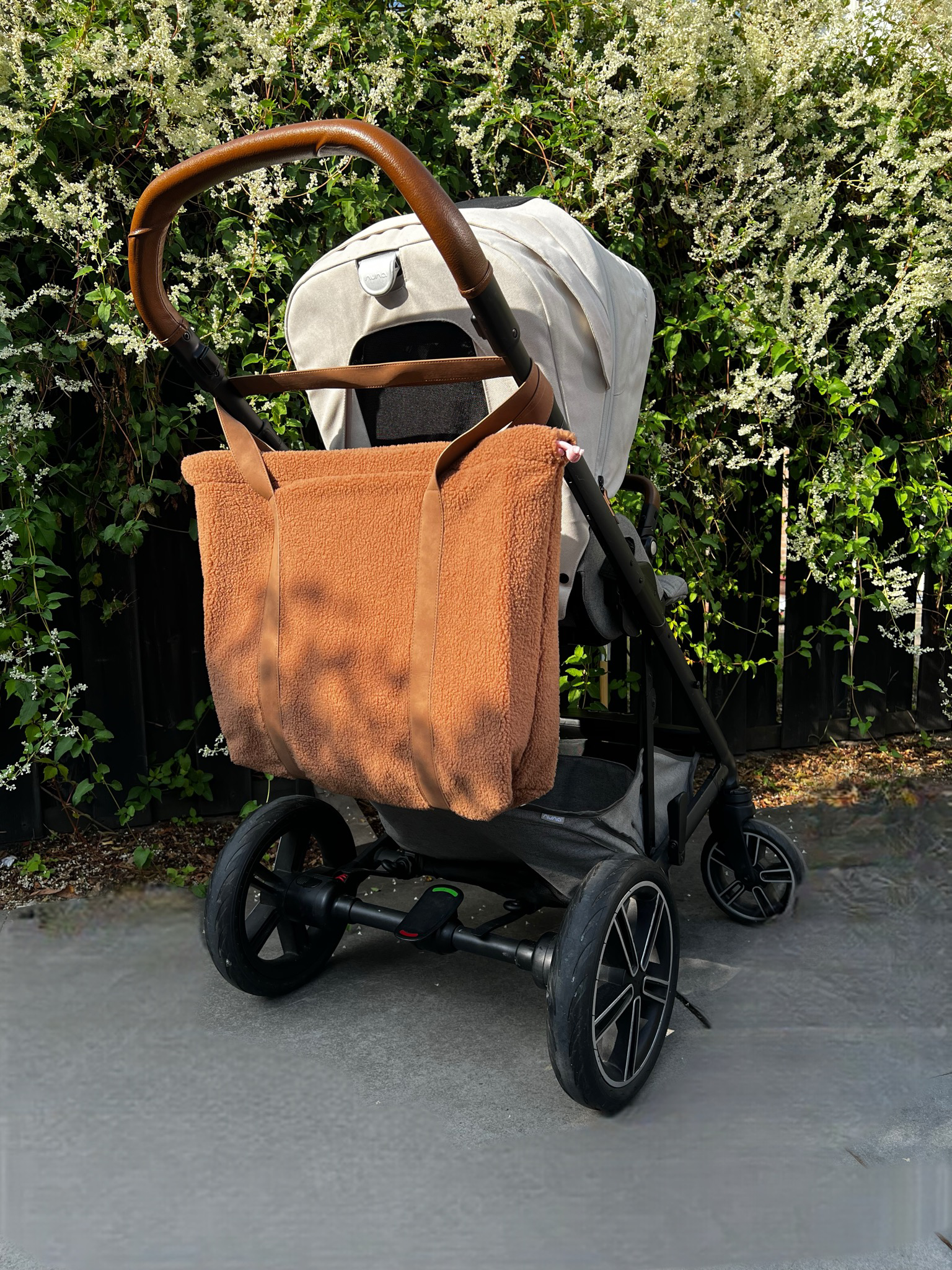 Teddy Noev Brown Mom Bag