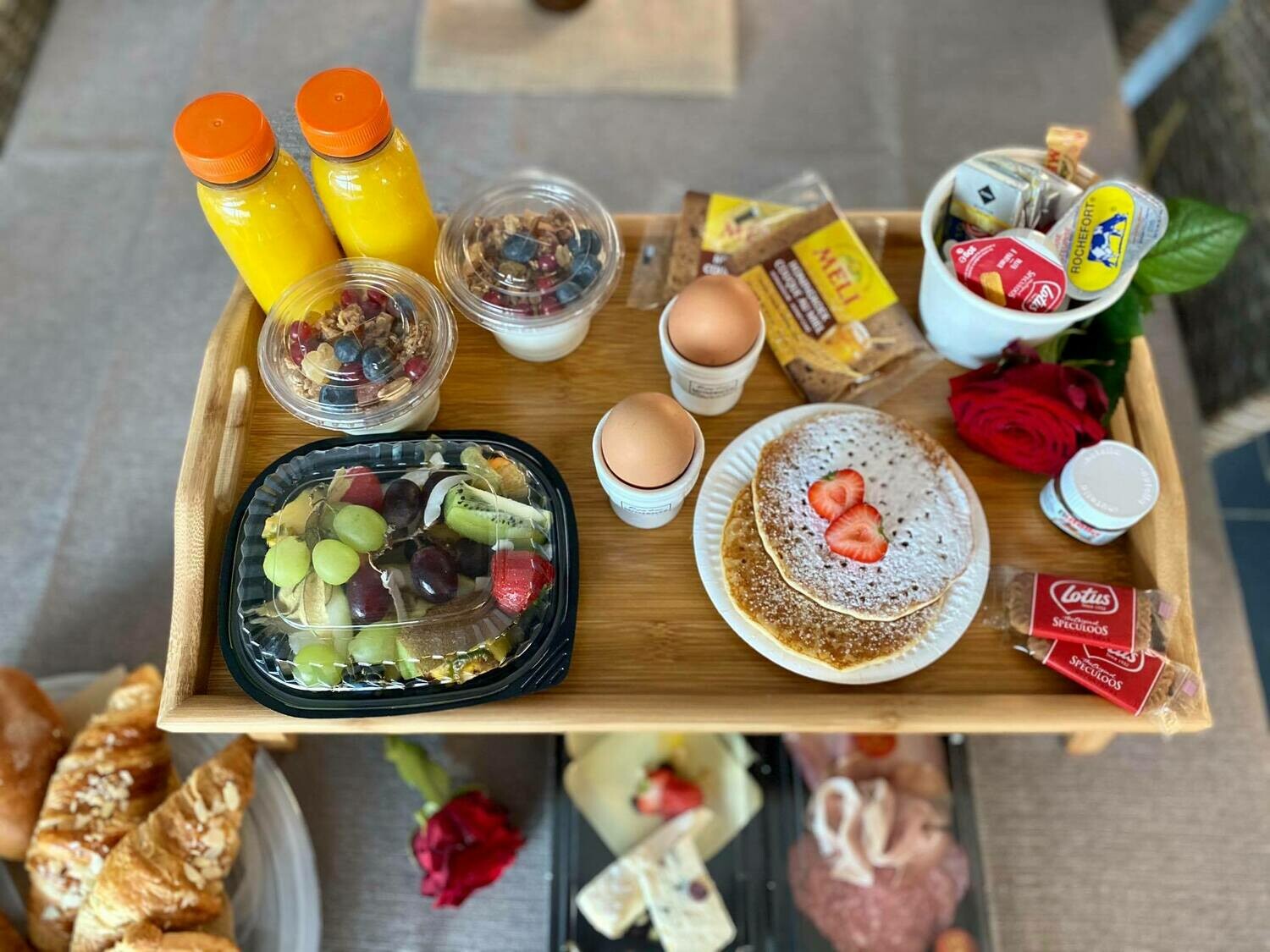 Luxe ontbijtbox inclusief 500gr kwaliteitspralines