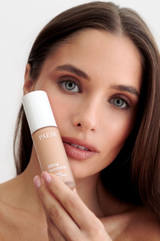 LIFTING FOUNDATION