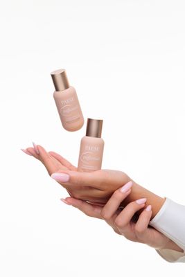 TONĀLAIS KRĒMS - PAESE PUFF CLOUD FOUNDATION WITH BLUR EFFECT