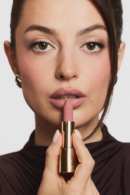 LŪPU KRĀSA - PAESE MATTOLOGIE SOFT LIPSTICK 4,3g