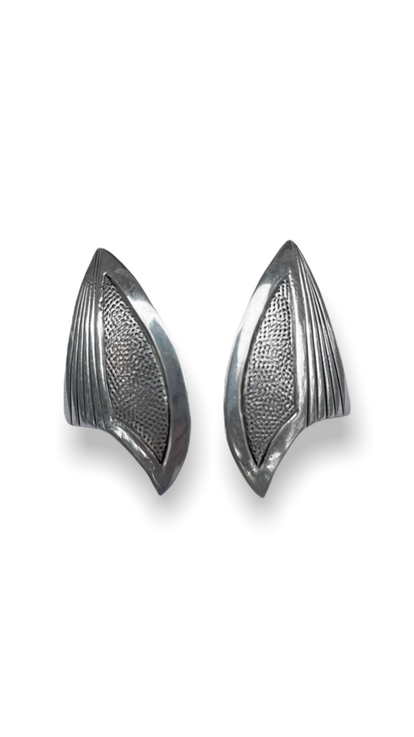 סוללה למנוף הרמה חשמלי AKS