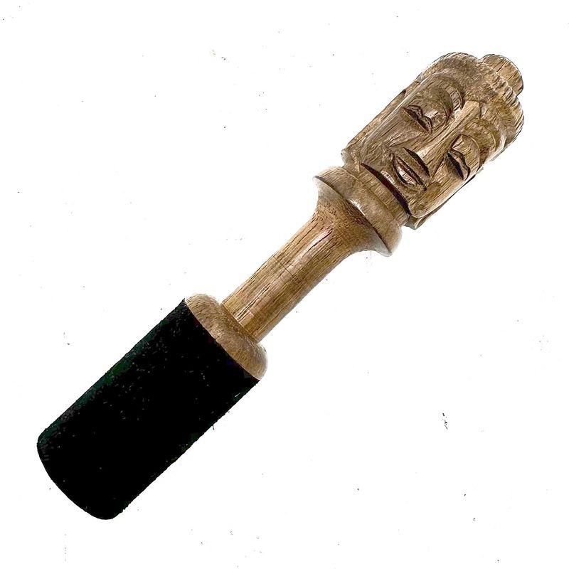 Pałeczka drewniana do tybetańskich mis grających 14 cm - Budda
