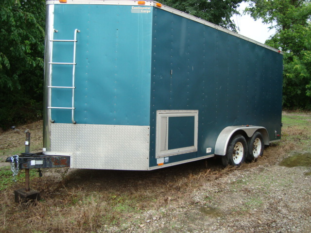 2000 Continental 20&#39; Enclosed trailer w/ A/C (Bumper pull)