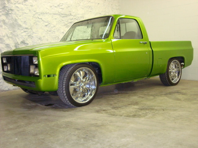 1984 Chevrolet Short-Bed-California truck- (Rust Free)