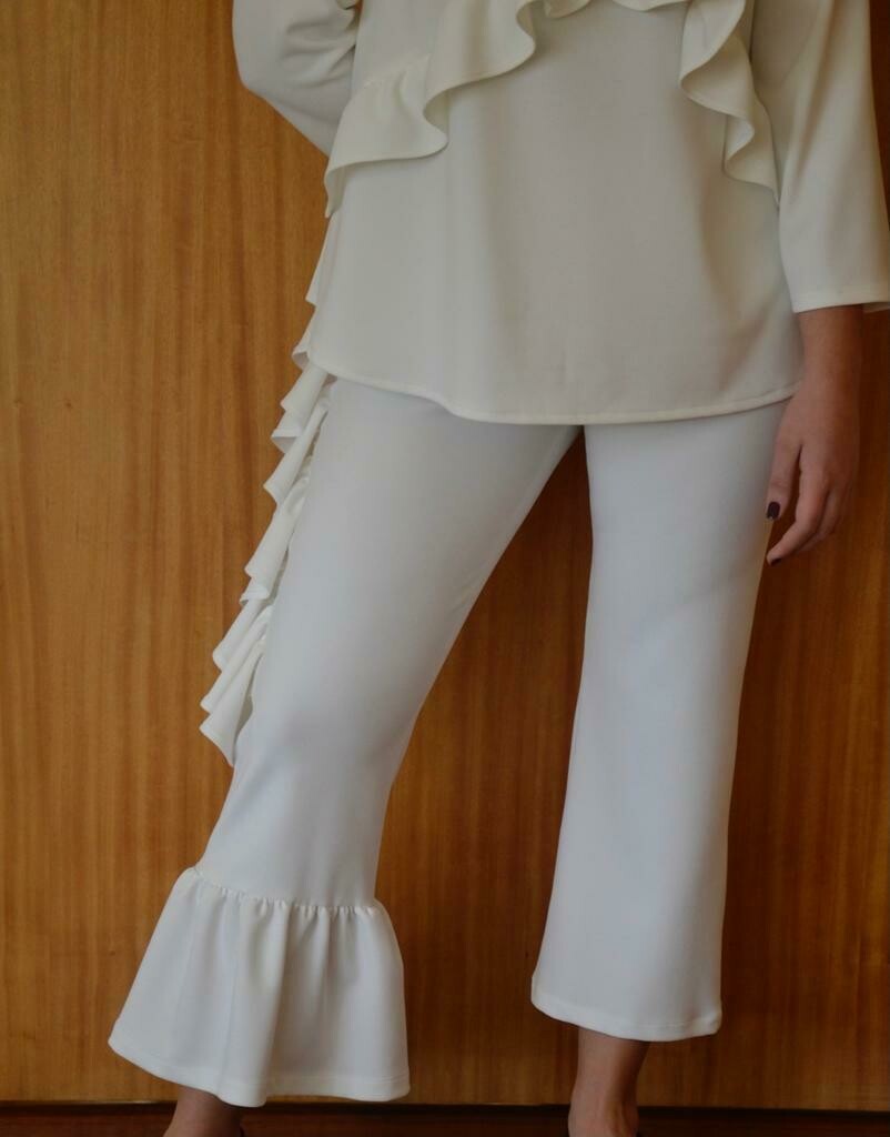 Calça Assimétrica