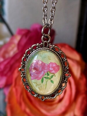 Vintage Rose Jewelry Pendant Necklace