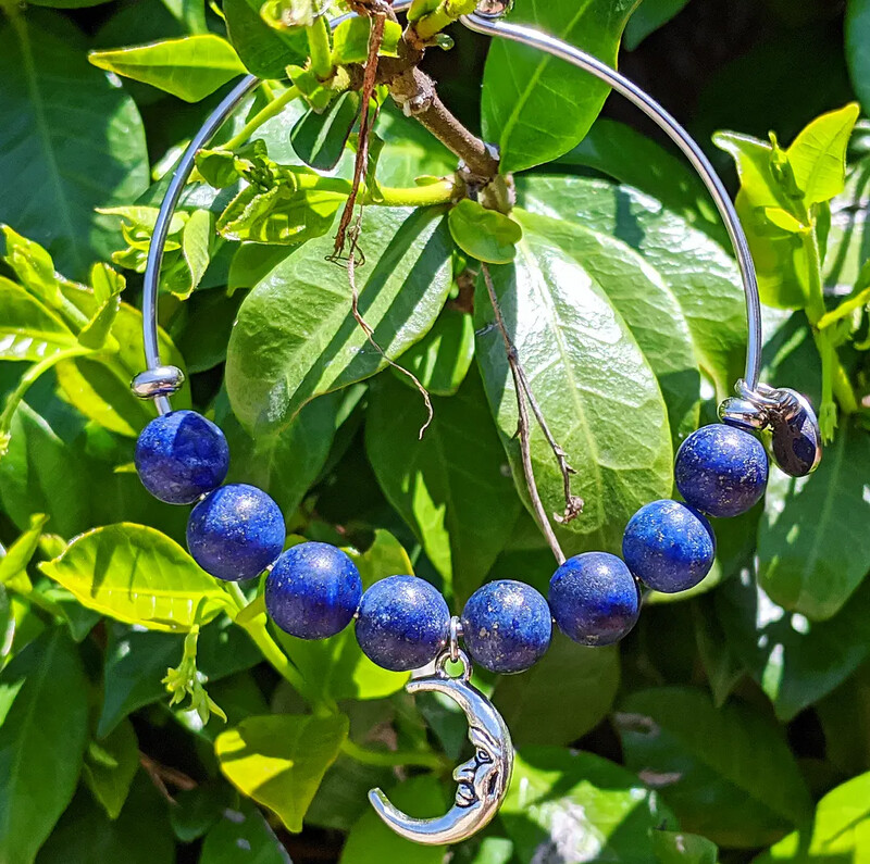 Lune Stainless Steel Bracelet with Lapis Lazuli Beads