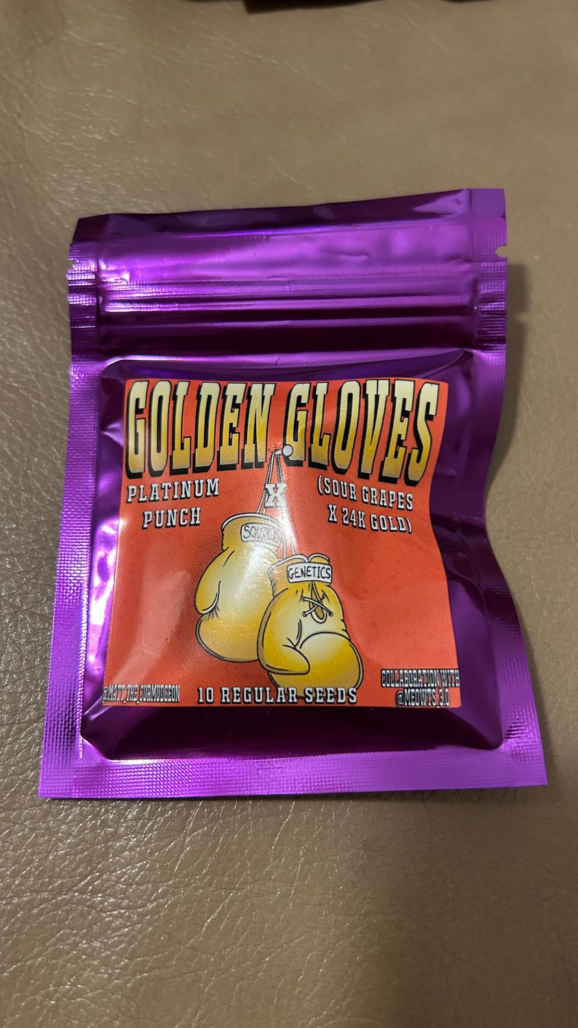 Golden Gloves 10 Regular Seeds *Vault Item*