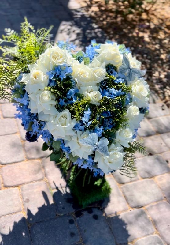 The Twist Bouquet