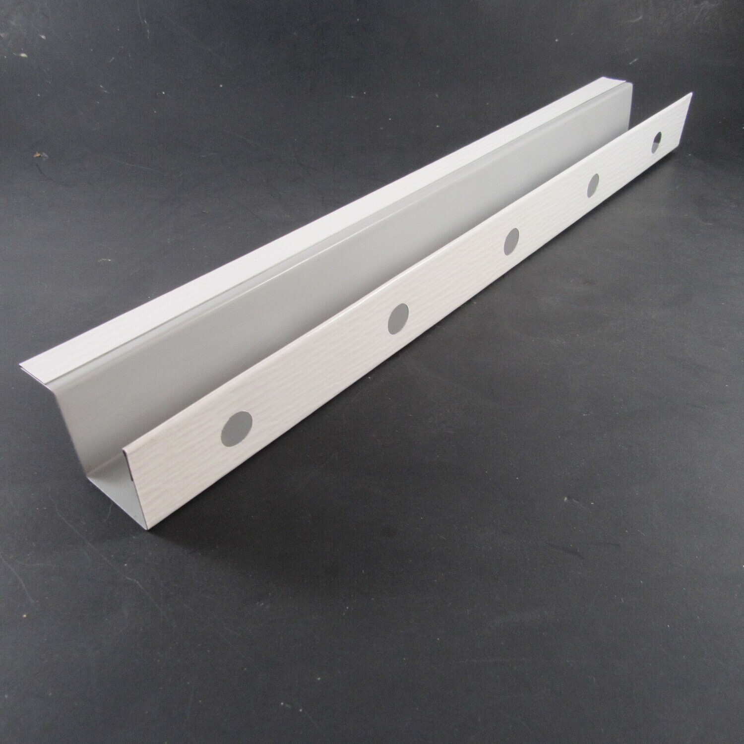 Light- Track Standard for Square / Bullet Pixels 1 1/4 in X 75 in Single Standard Mounting Flange