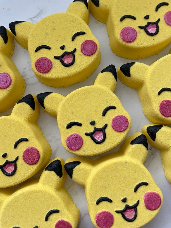 Pikachu bath Bomb