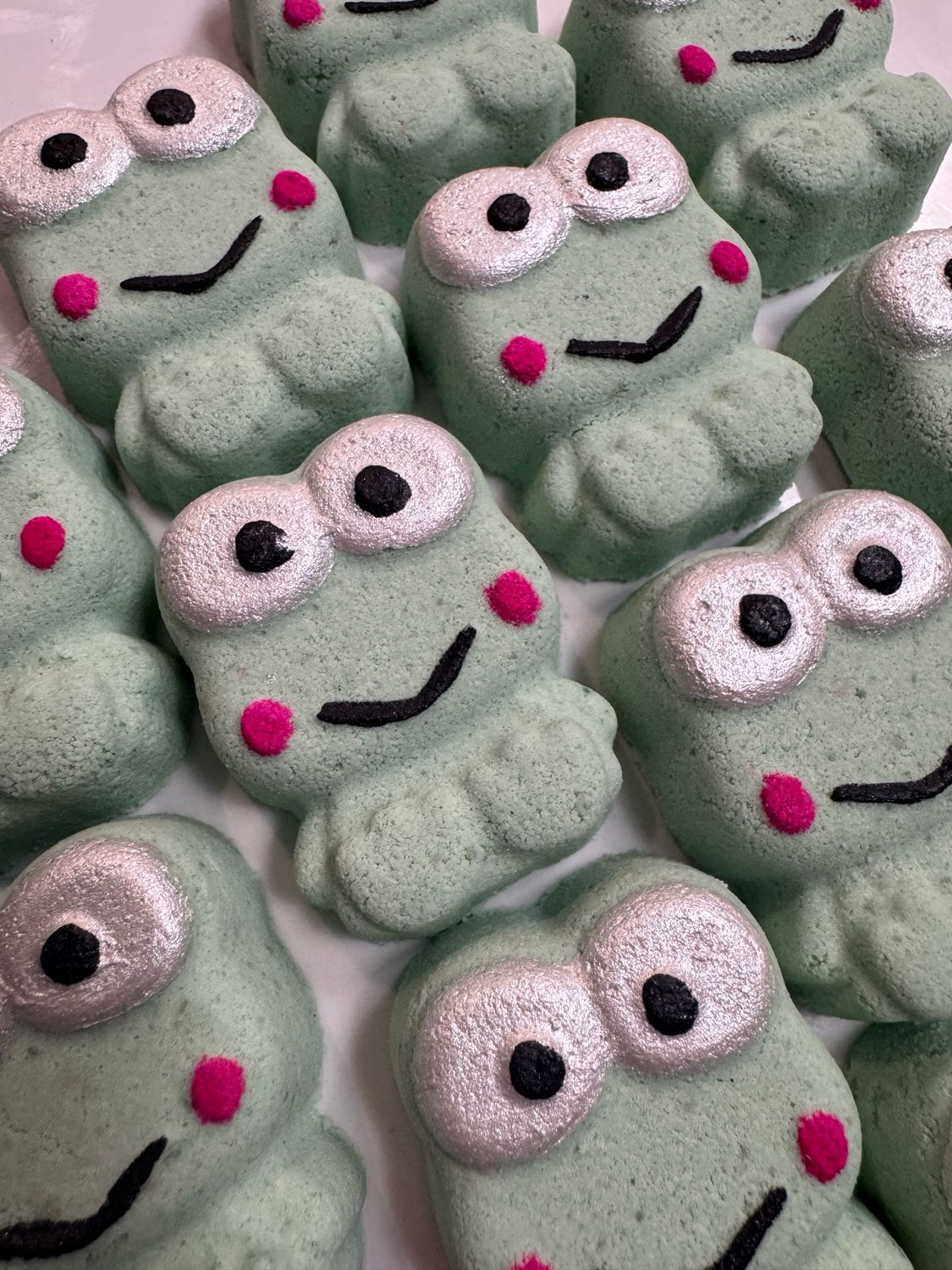 MINI FROG BATH BOMB