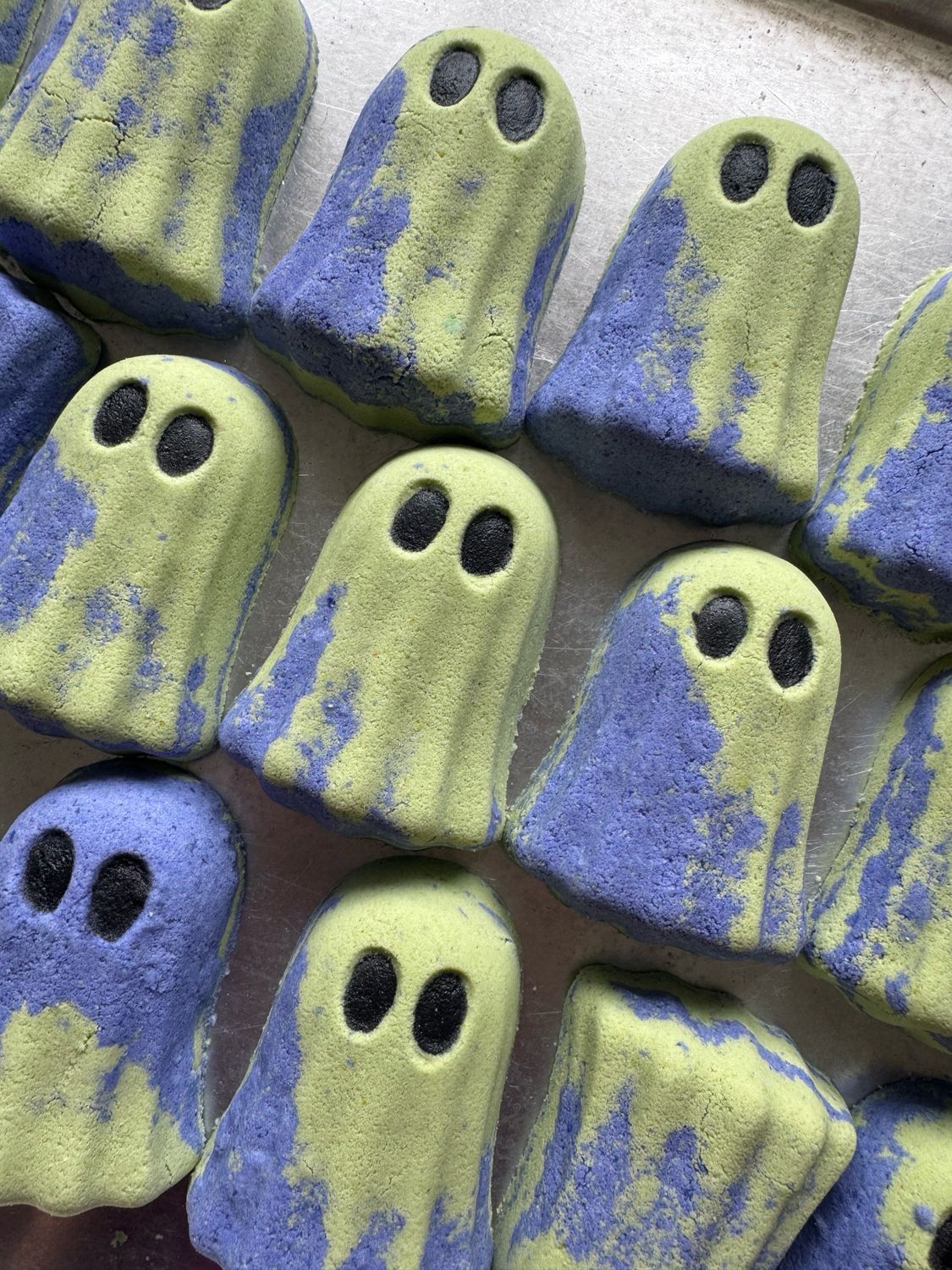 Ghost Bath Bombs