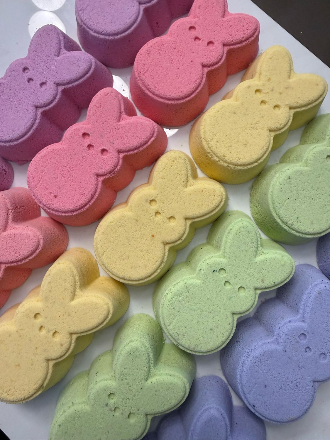 PEEP BUNNY BATH BOMBS 🐣