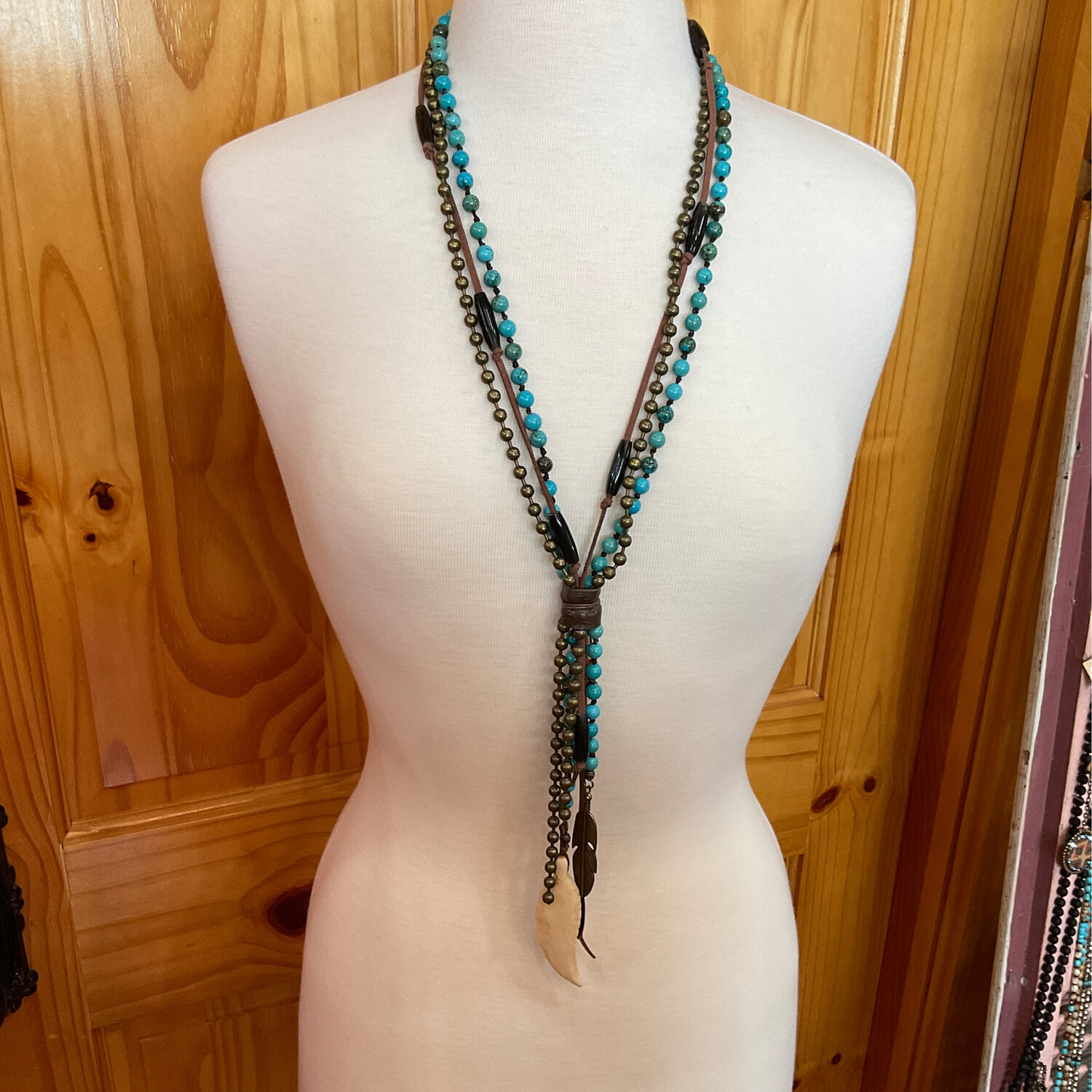 Amy Kaplan Mini Patty Turquoise Necklace W/Feathers 