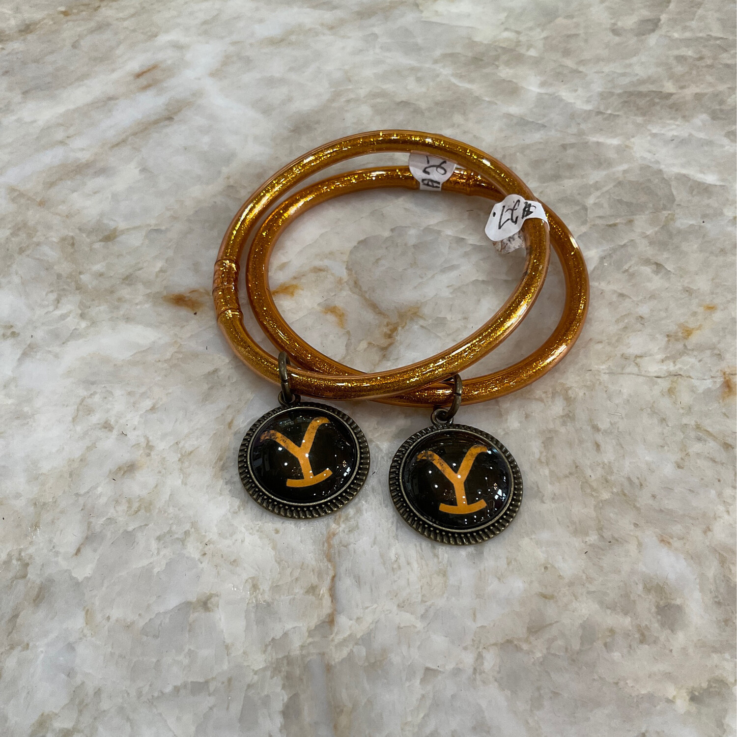 Queen B Gold Bracelet W/Y Brand Charm 