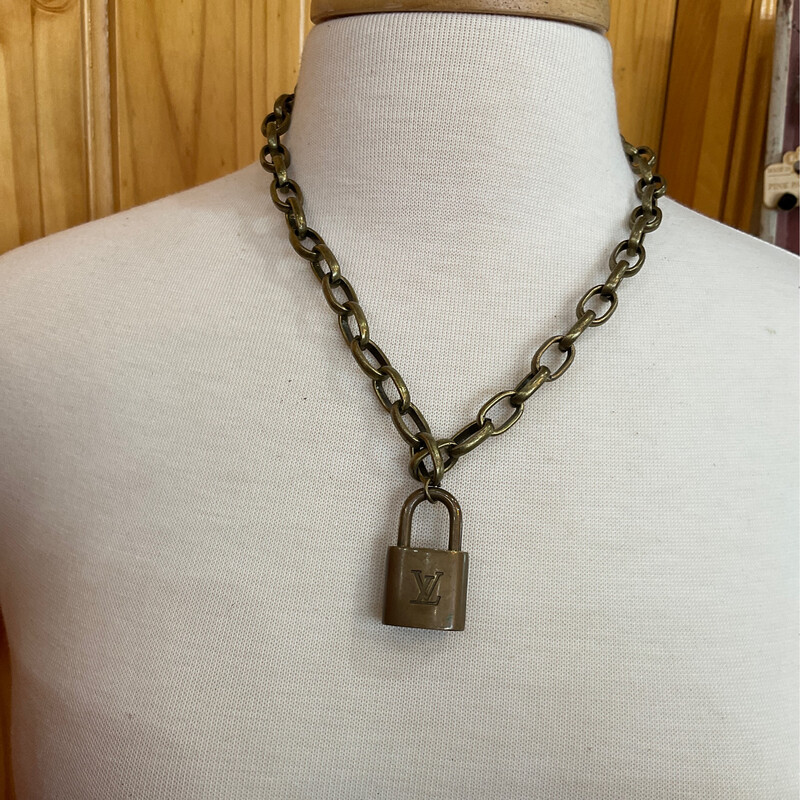 Keep It Gypsy Necklace Gold W/Locket