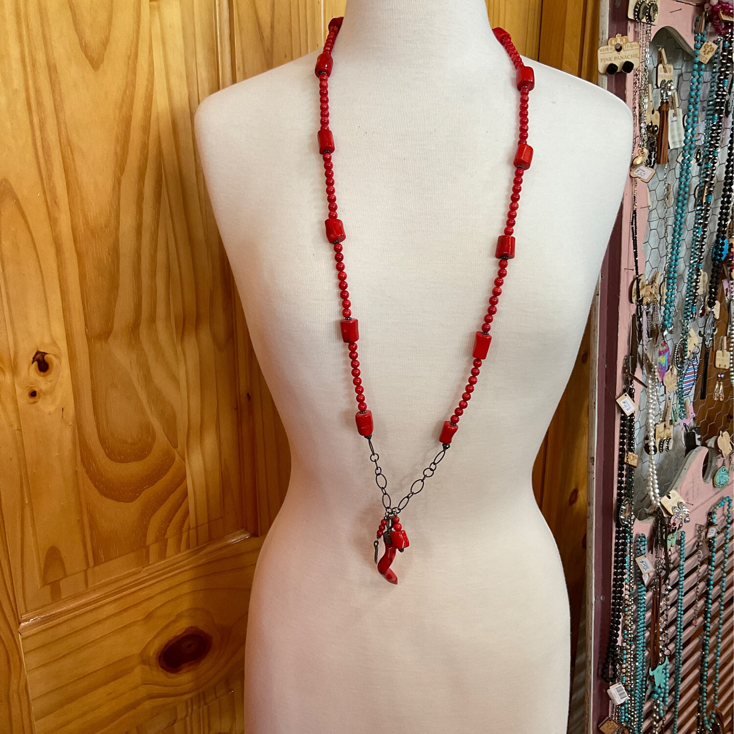 PW  300A Coral Necklace SS 