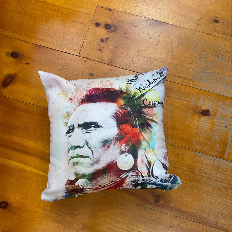 Zuzu Spirit PIL-284 Chief Eagle Pillow W/Insert 