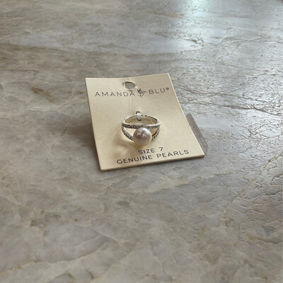 Amanda Blu 1537 Pearl Ring Diamond Crystals Size 7 