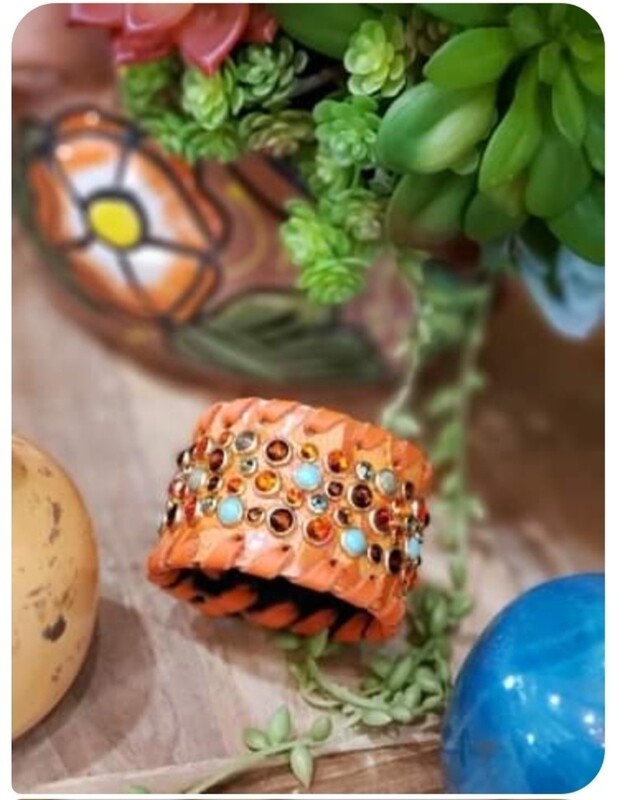 Kurtmen Crystal Galaxy Cuffs  Assortment 