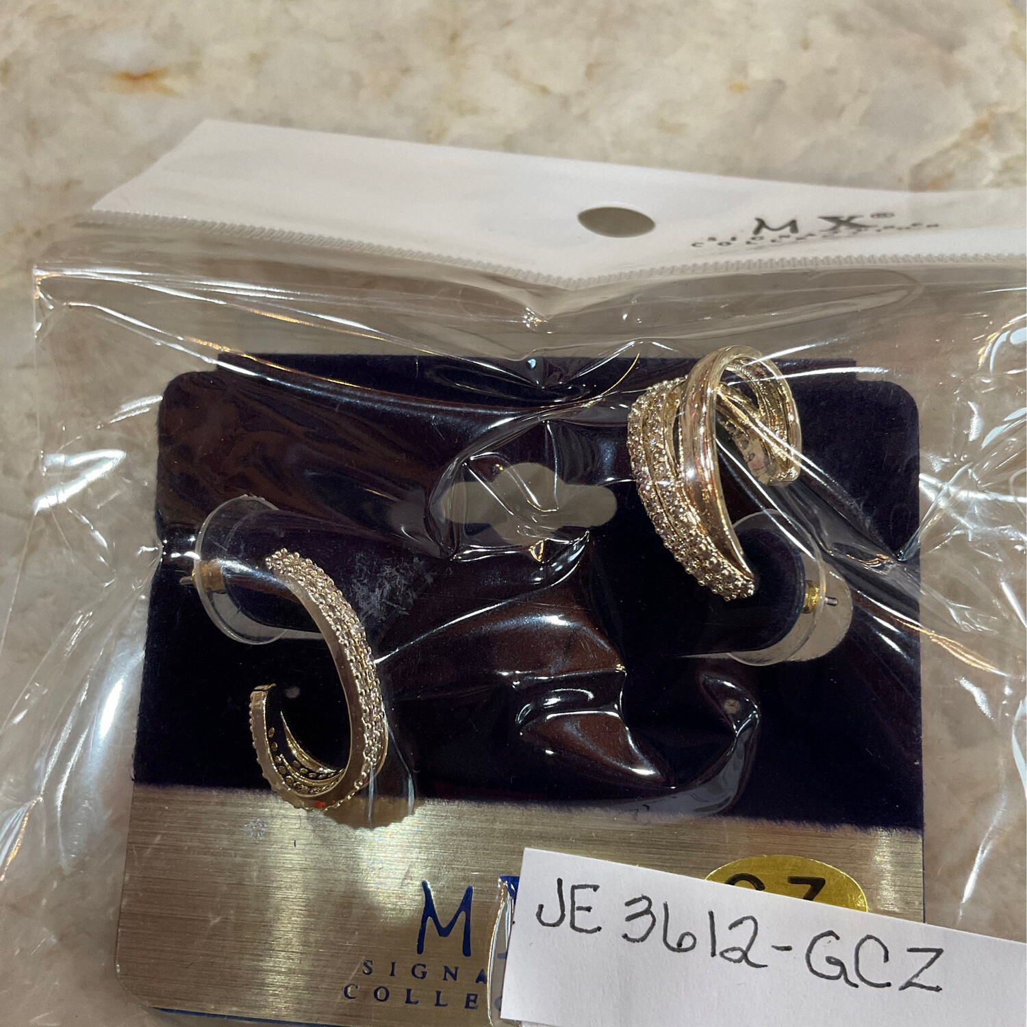 Fossick Imports JE3612-GCZ Small Gold CZ Split Hoop Earring 