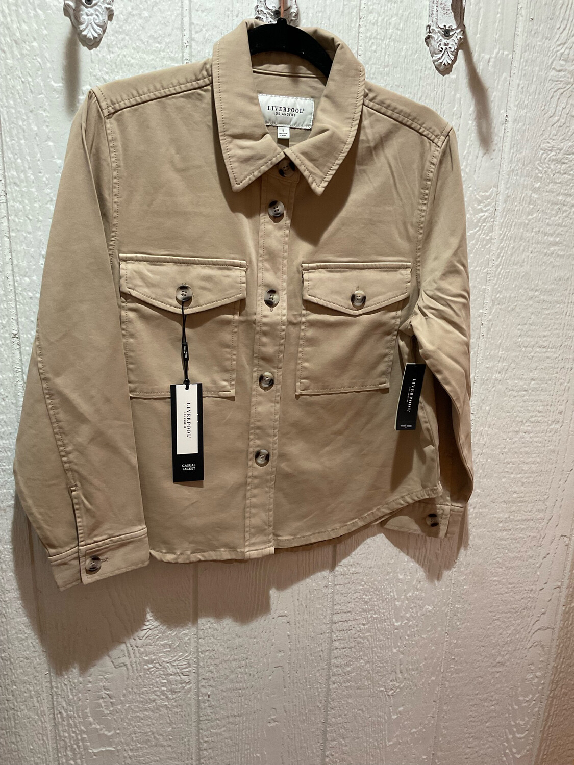 Liverpool LM1077L12 Cropped Shirt Jacket 
