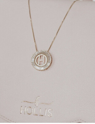 Hollis 04300 Glam Initial Necklace (D) Gold 
