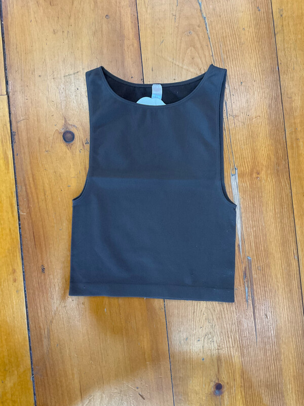 By Together S1021N Run Away Seamless Crop Top 