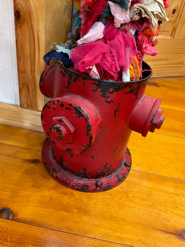 Wilco 695339 Metal Fire Hydrant 