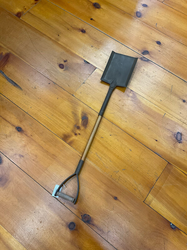 Wilco Home 20139 Vintage Shovel Wall Art 
