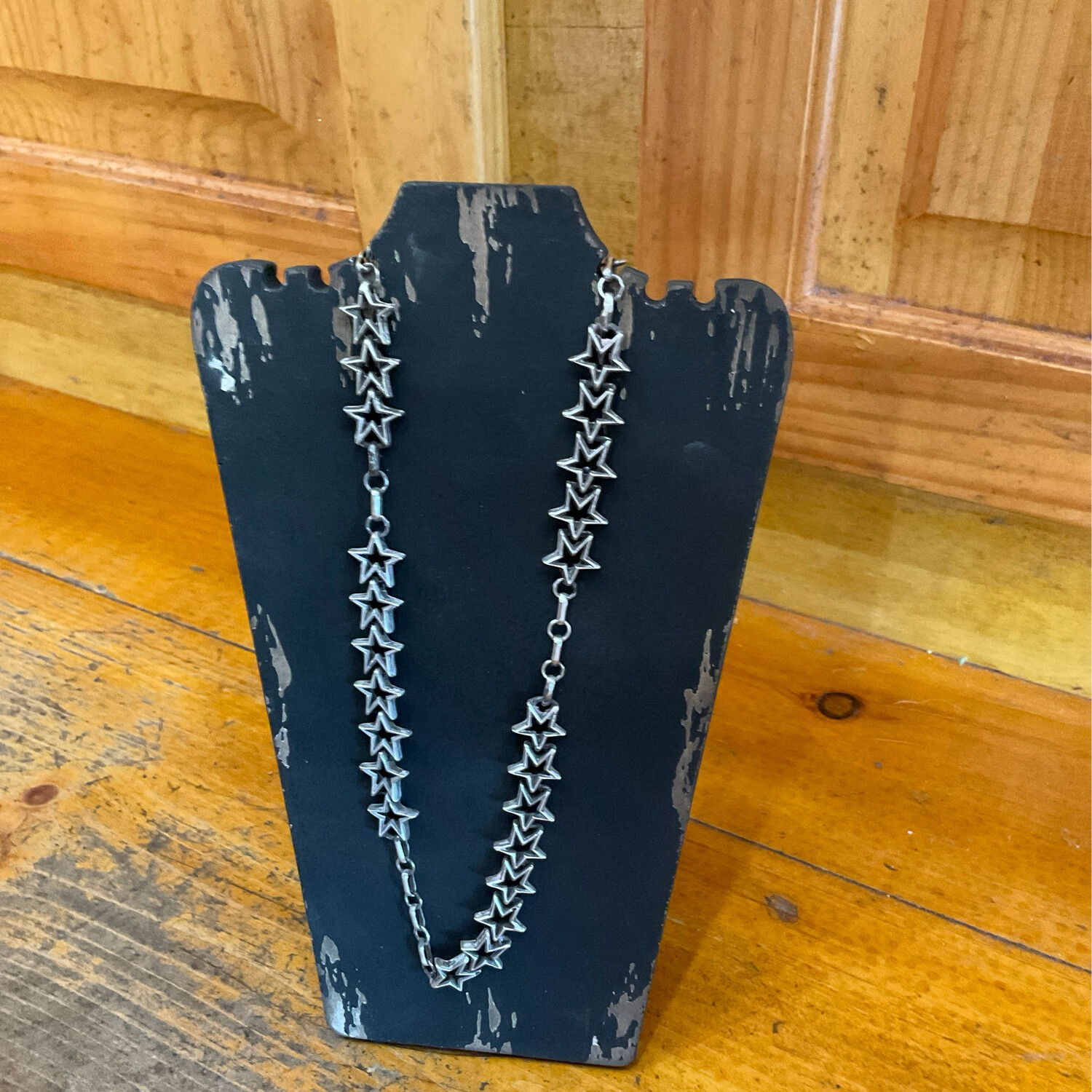 Love Token 20303 Star Choker Necklace 