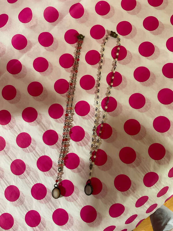 Melania Clara Beaded necklace with stone