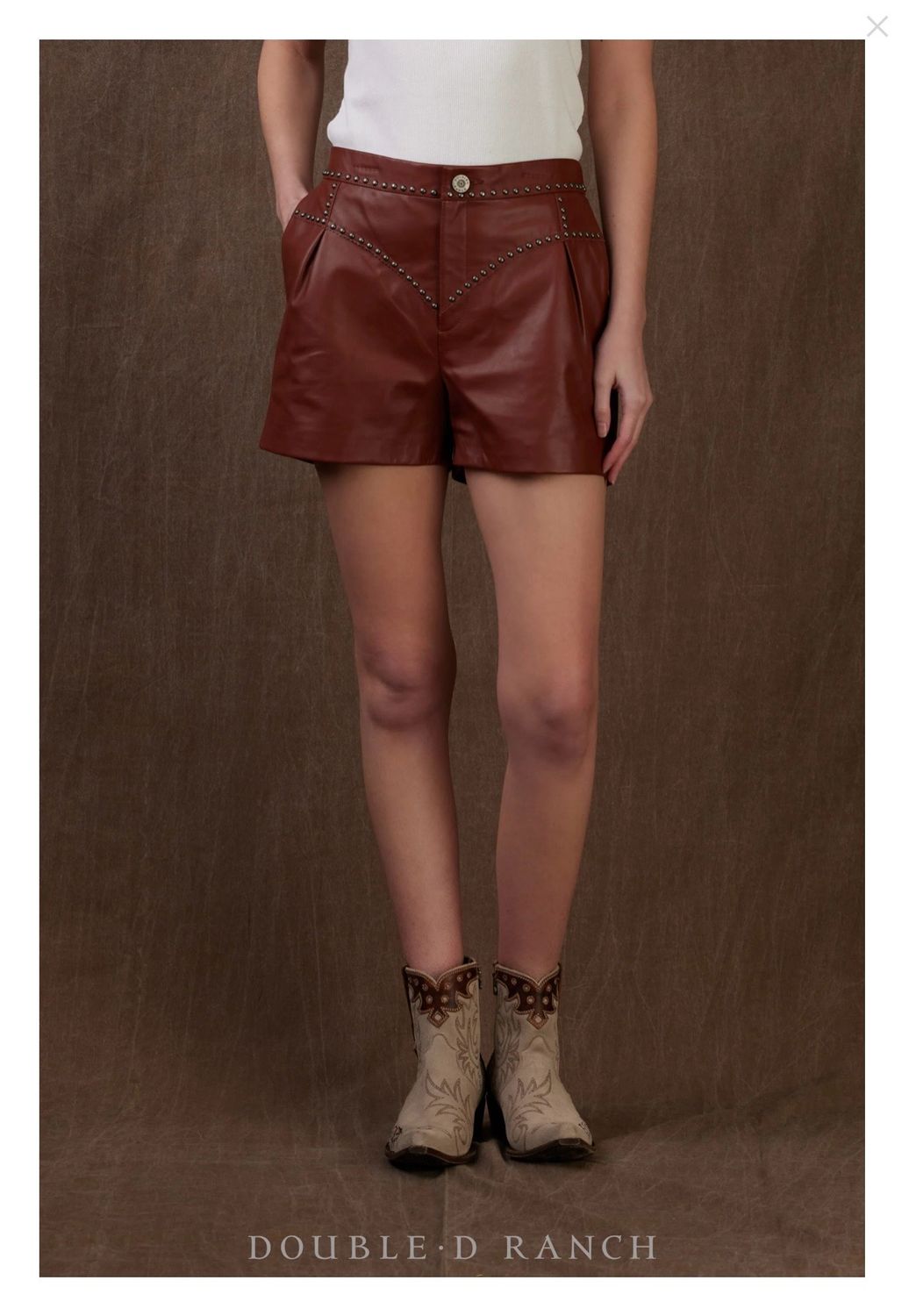 Double D  P600 West Of Llano Short 