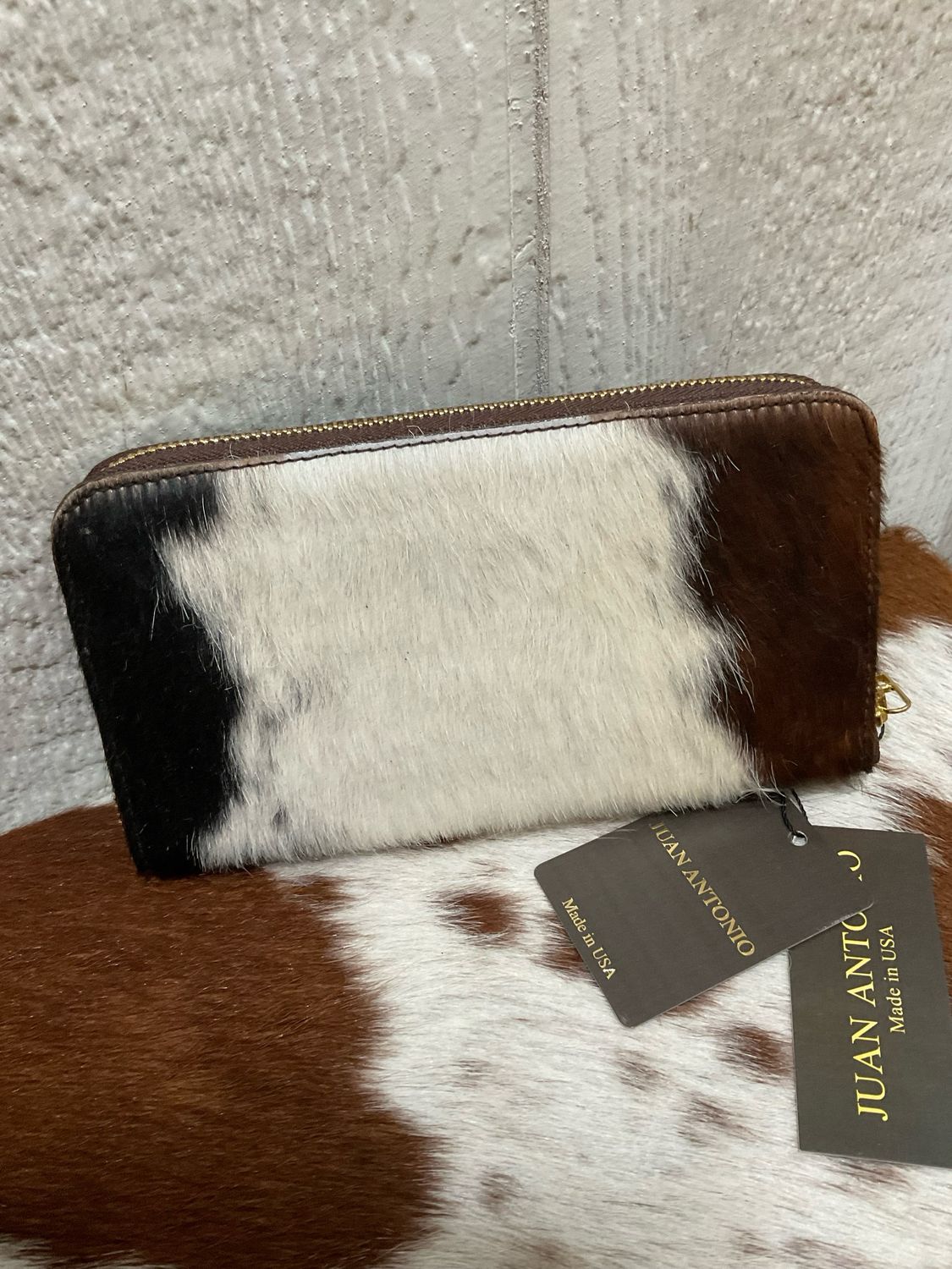 Juan Antonio 091H Large Zip Around Wallet Brindle 