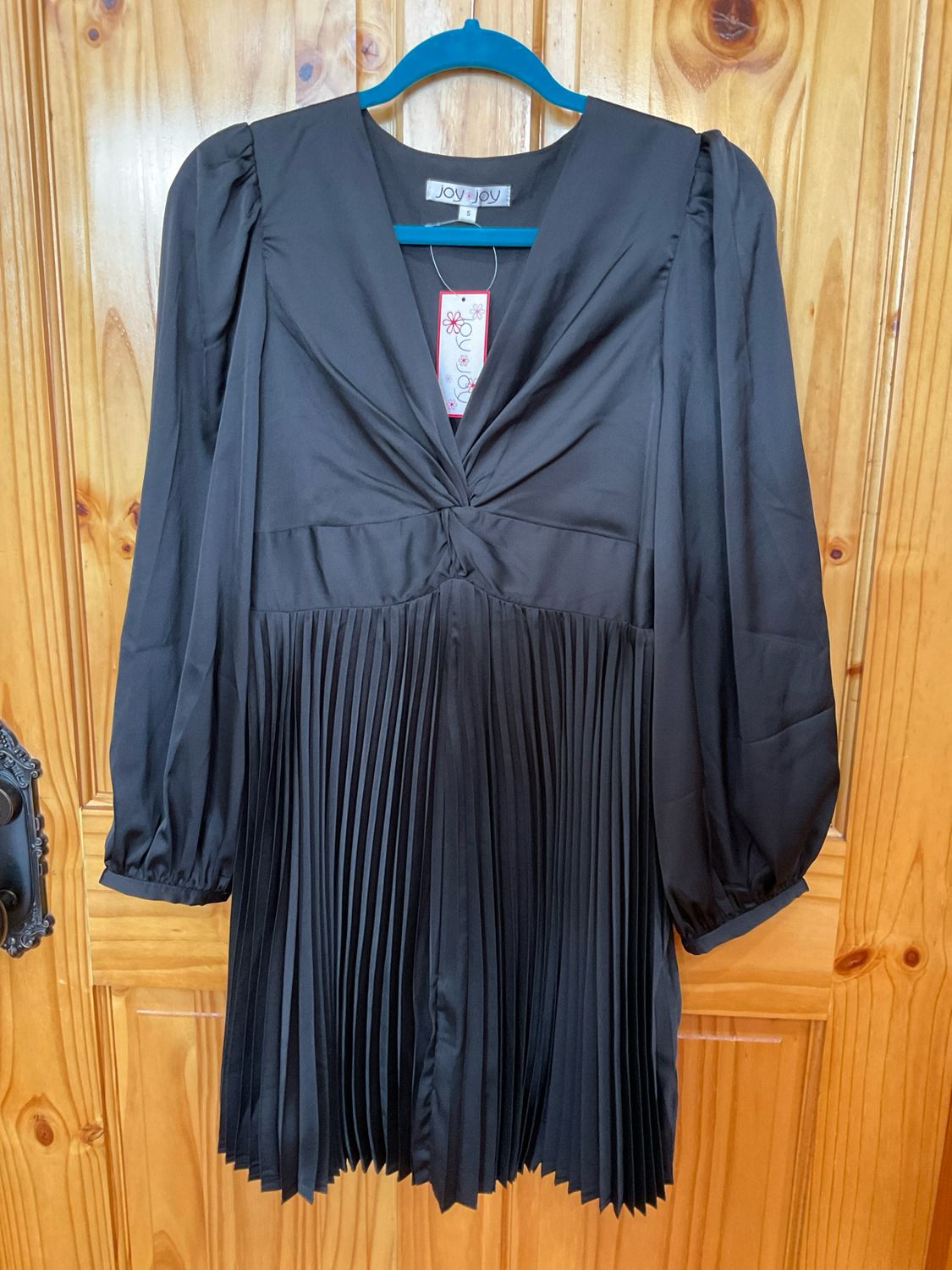 Joy Joy 69H7502 Front Twist Pleat Dress-Black